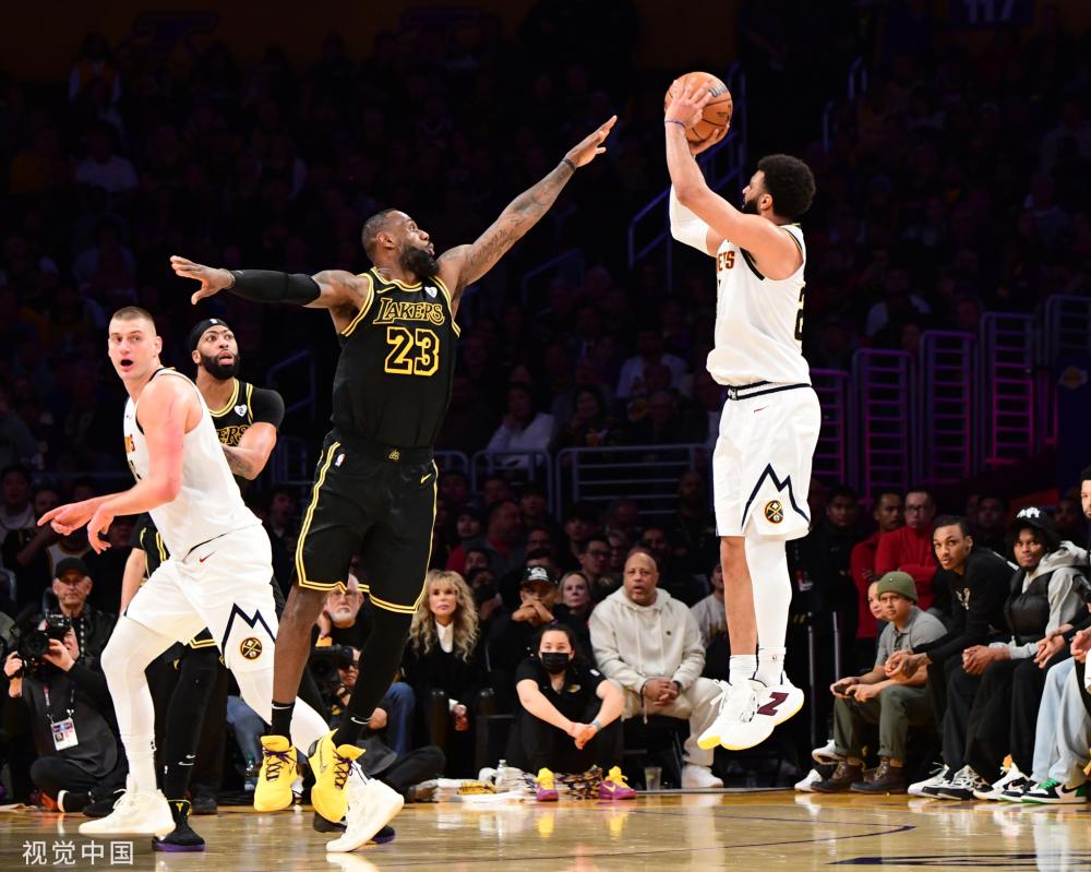 在运动中 在运动中