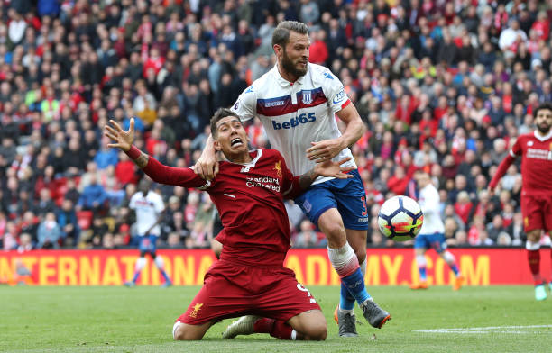 支付巨额资 支付巨额资