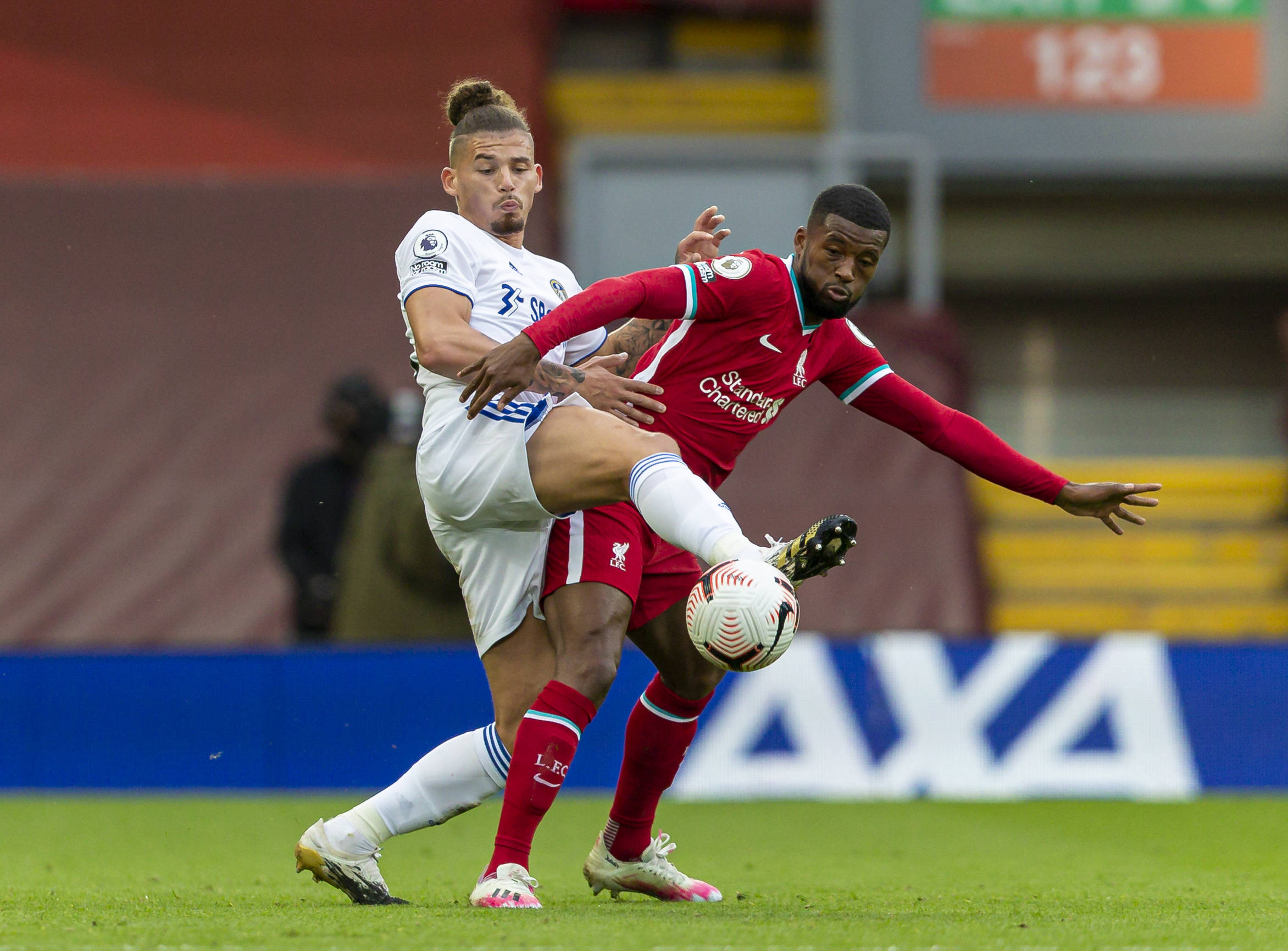 巴斯克斯拥 巴斯克斯拥